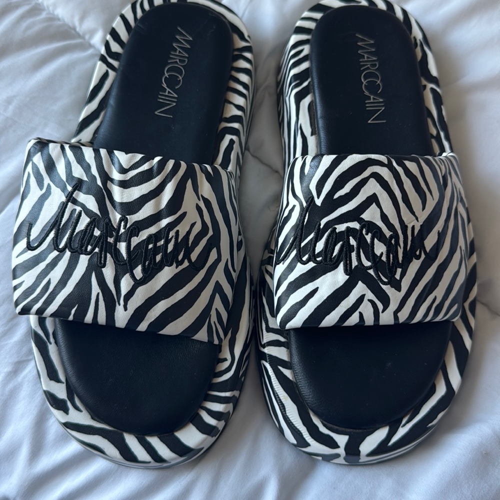 Marc Cain Zebra Slides 38(7.5)
